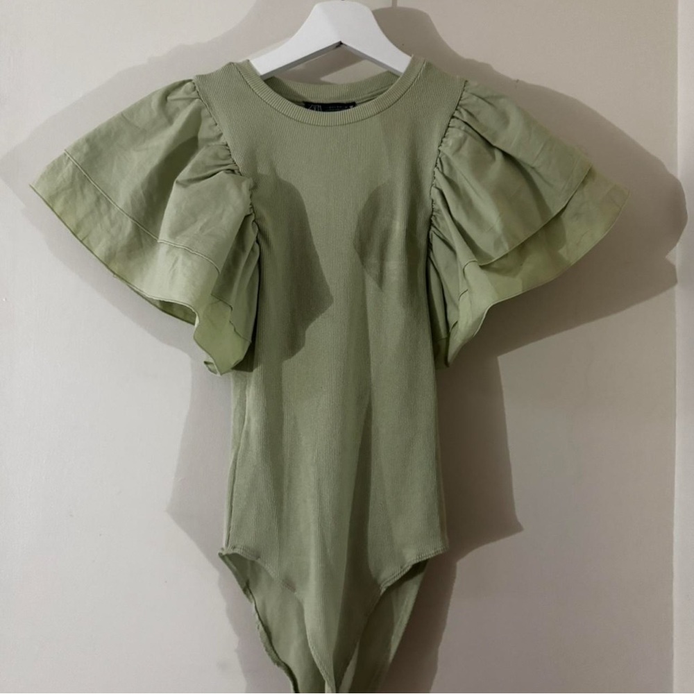 Zara Green Flutter Sleeve Bodysuit